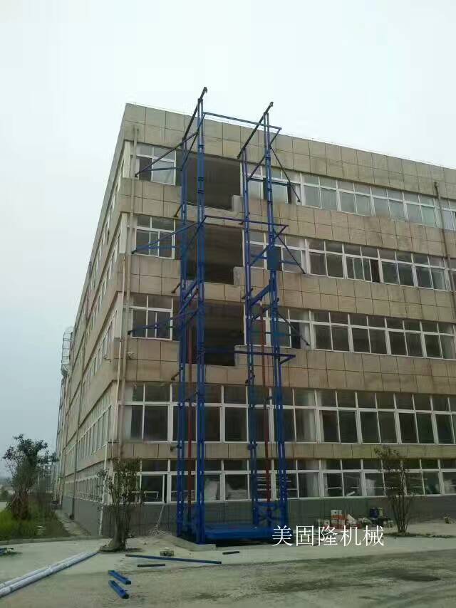 黔西南室外双臂导轨式升降机厂家