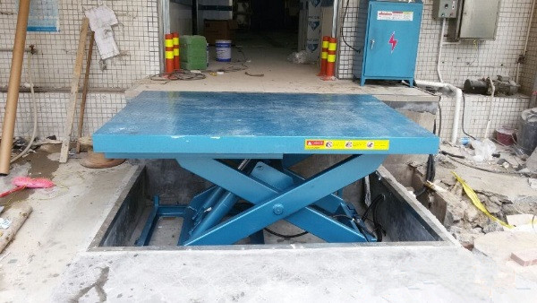 黔西南电动剪叉式升降平台厂家